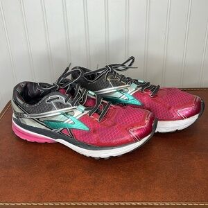 Brooks Ravenna 7 Running Shoes Size 9.5